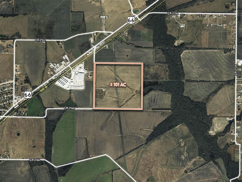 101.23 acres in Hunt County