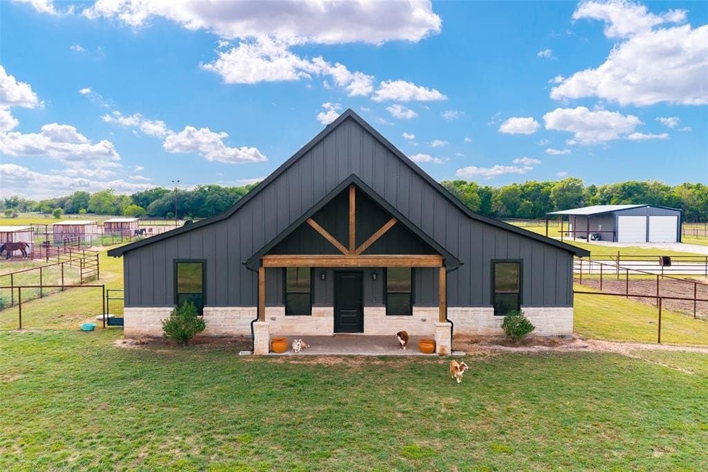 10 acres in Hood County gallery image 2