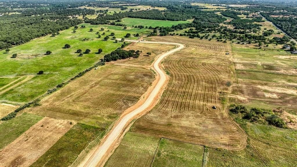 1.89 acres in Parker County gallery image 2