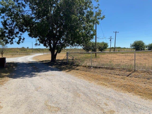 11.05 acres in Erath County - photo 3