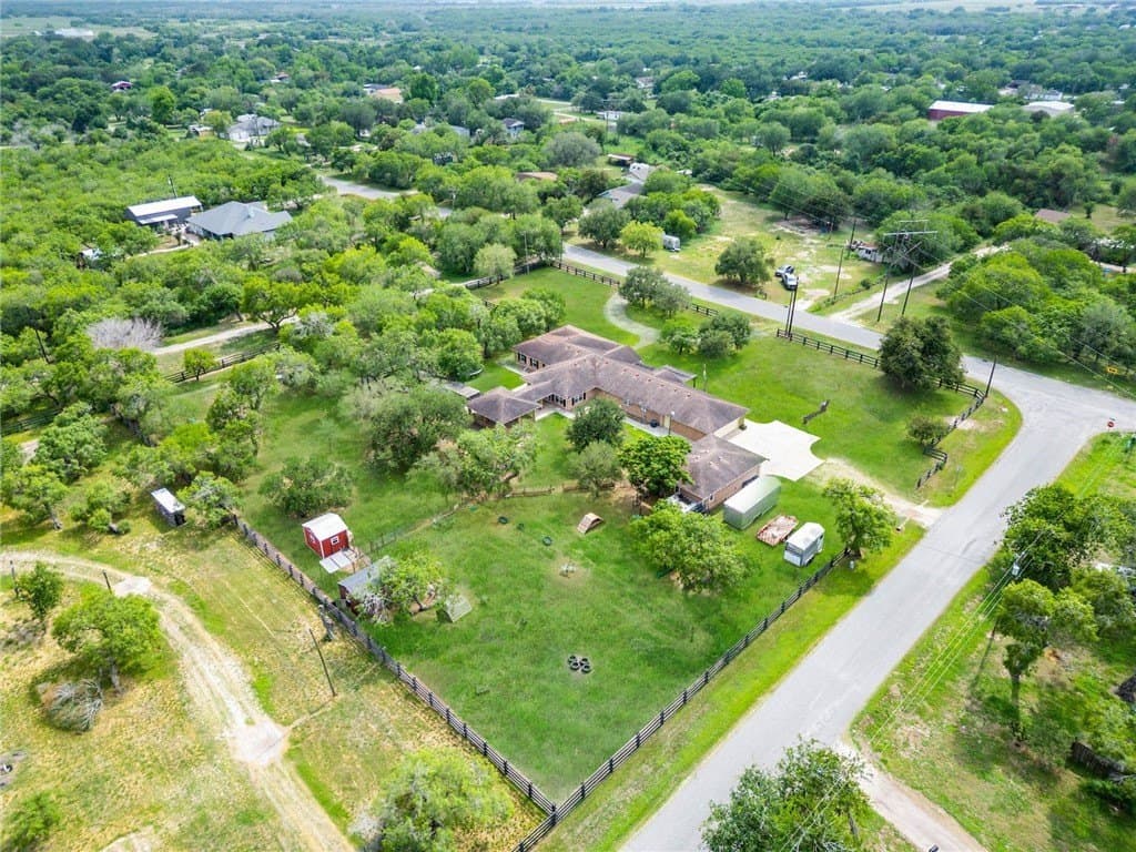 84,419 acres in San Patricio County - photo 38