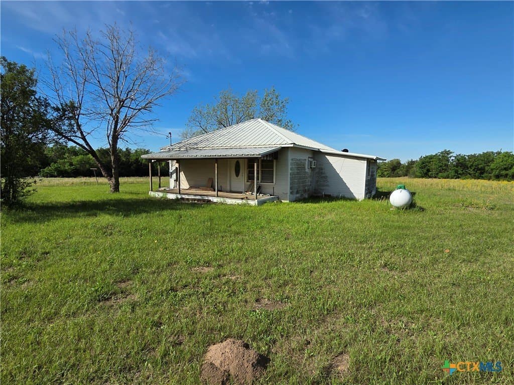 10 acres in Milam County featured view