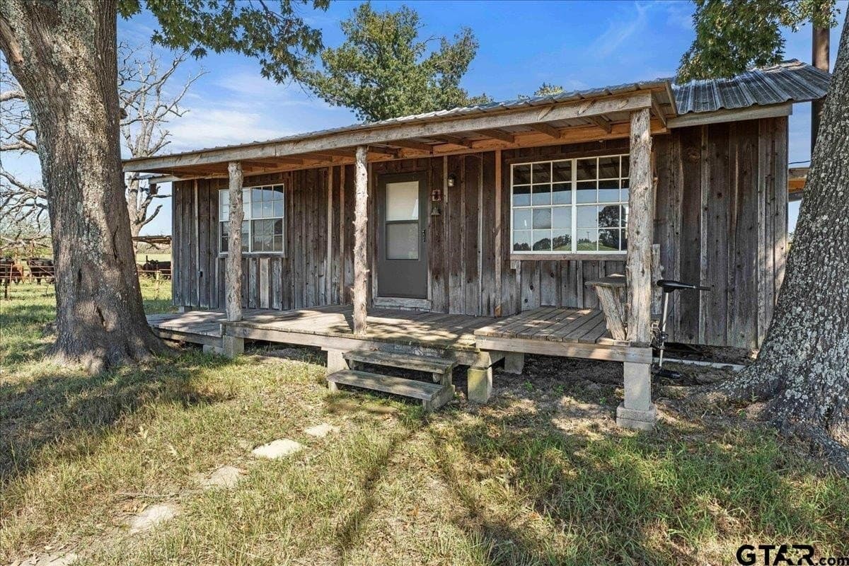 196.42 acres in Smith County - photo 39