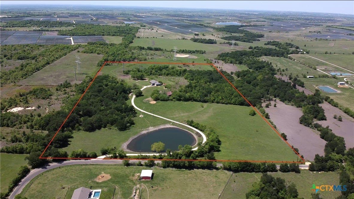 27.82 acres in Bell County