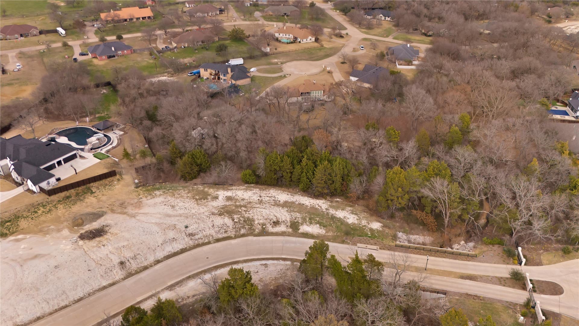 1.55 acres in Ellis County