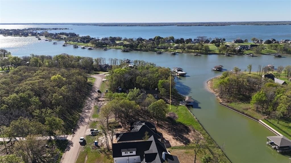 0.51 acres in Navarro County