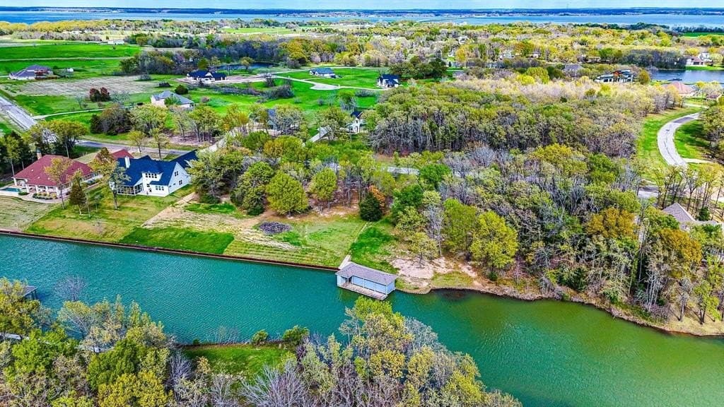 0.51 acres in Navarro County gallery image 2