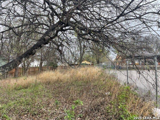 0.15 acres in Bexar County gallery image 2