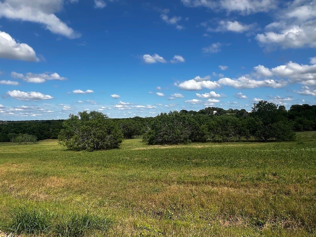 6.81 acres in Fayette County gallery image 3