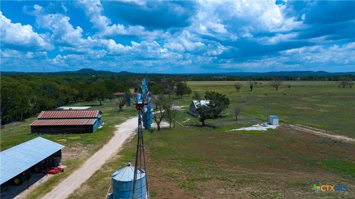 24.43 acres in Kendall County - photo 12