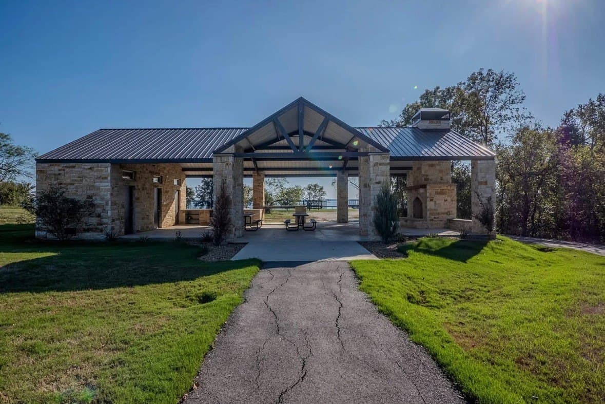 2 acres in Navarro County - photo 13