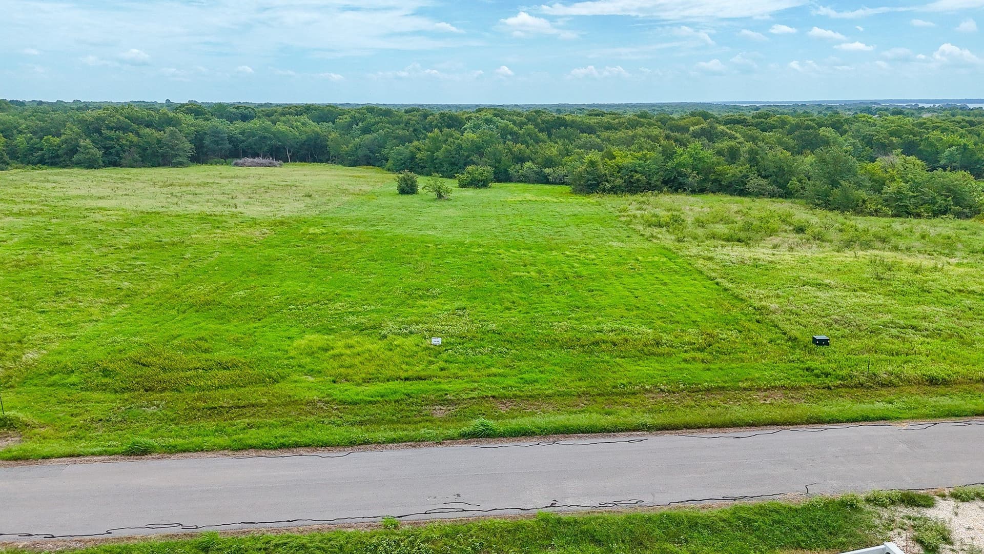2 acres in Navarro County - photo 7