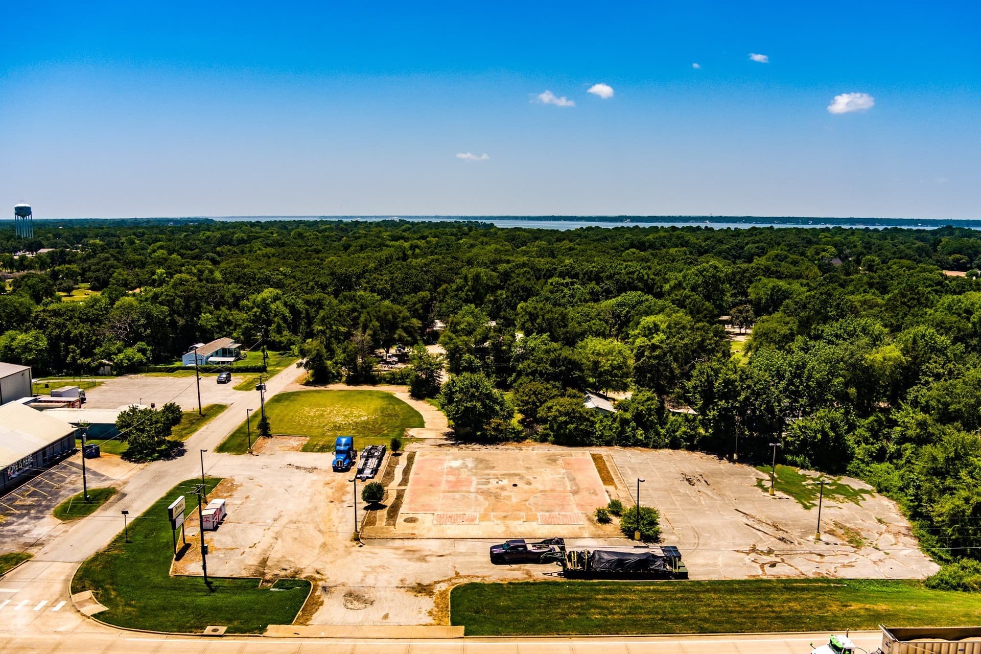 1.34 acres in Henderson County - photo 17