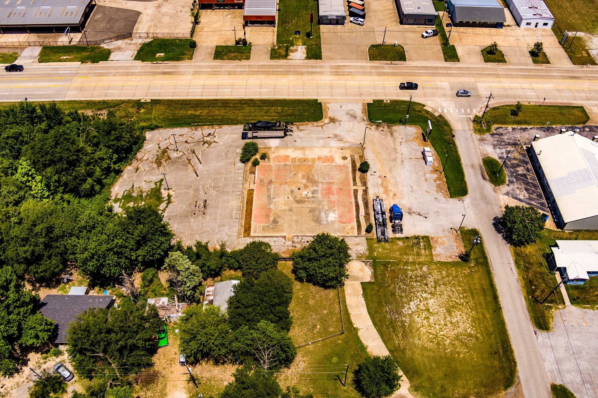 1.34 acres in Henderson County - photo 11