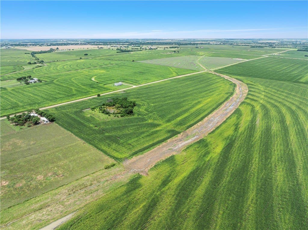 5.23 acres in McLennan County - photo 8