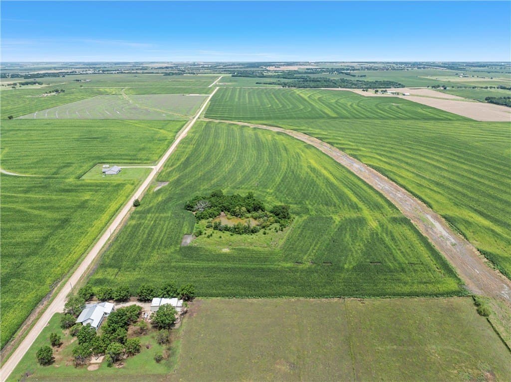 5.23 acres in McLennan County - photo 9