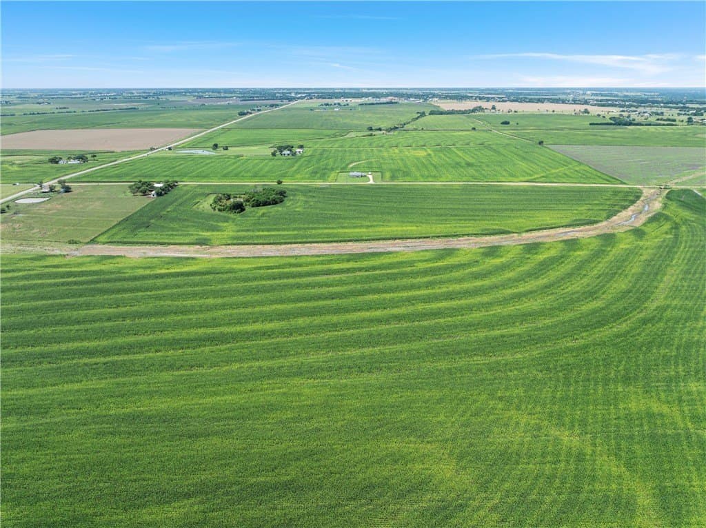 5.23 acres in McLennan County - photo 7