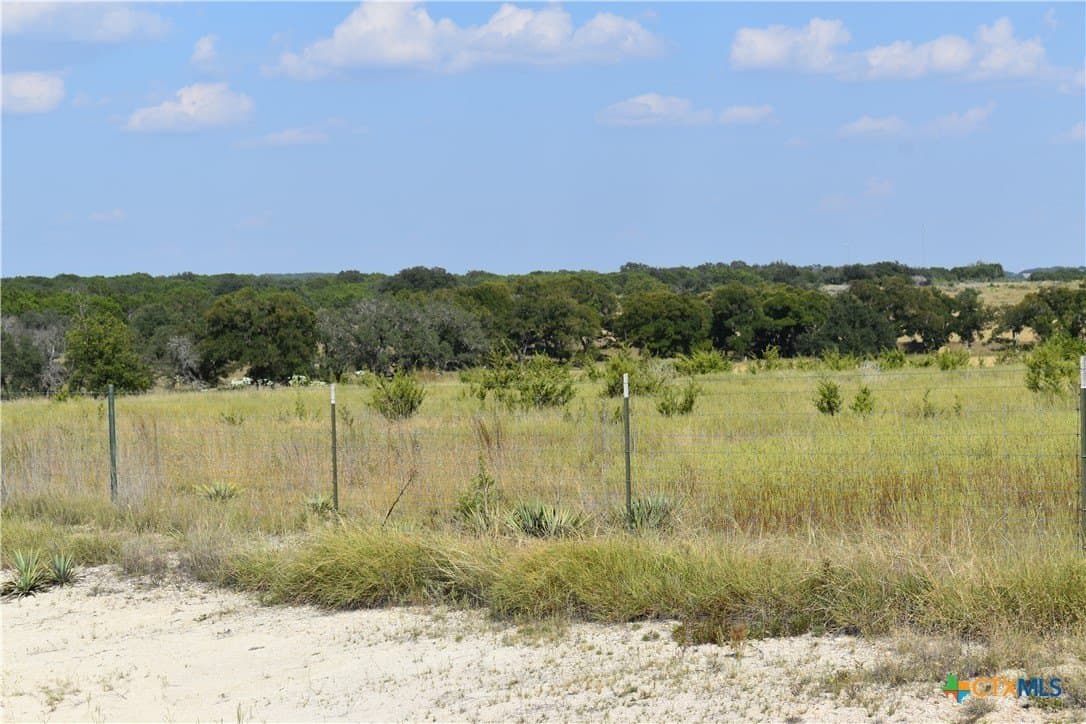 113.89 acres in Lampasas County gallery image 2