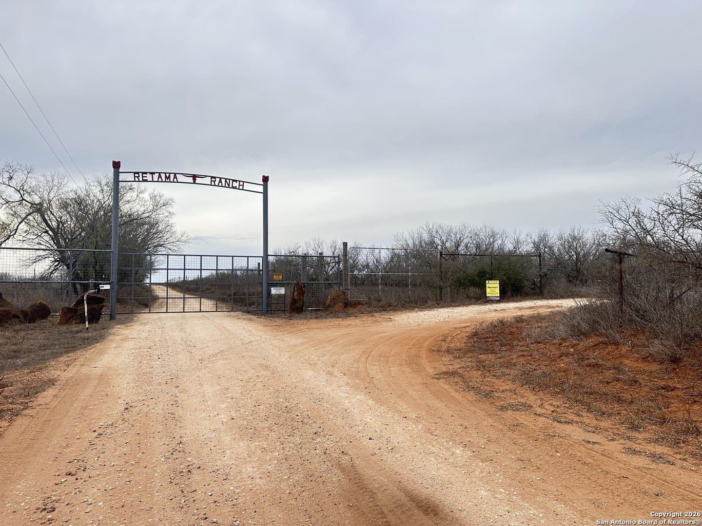 16.93 acres in Atascosa County