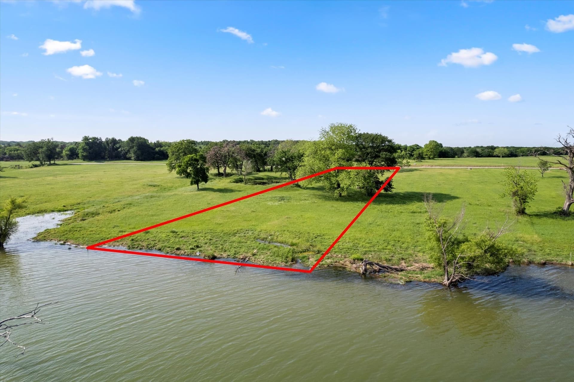 1.16 acres in Navarro County - photo 20