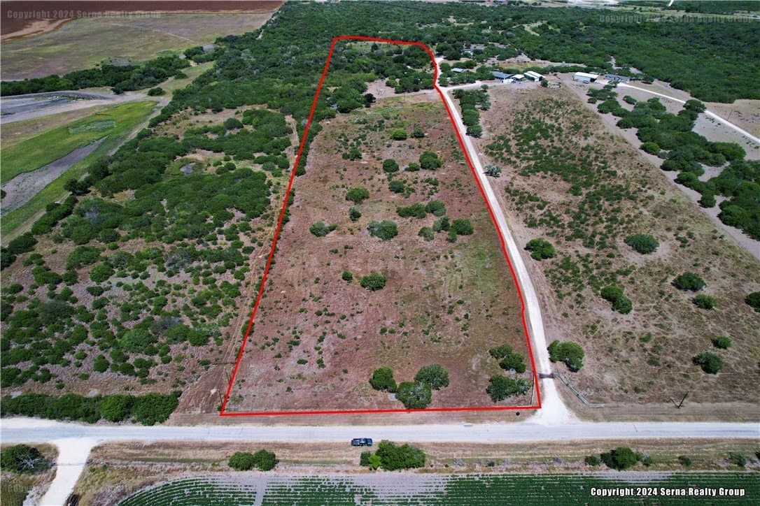 17.88 acres in San Patricio County