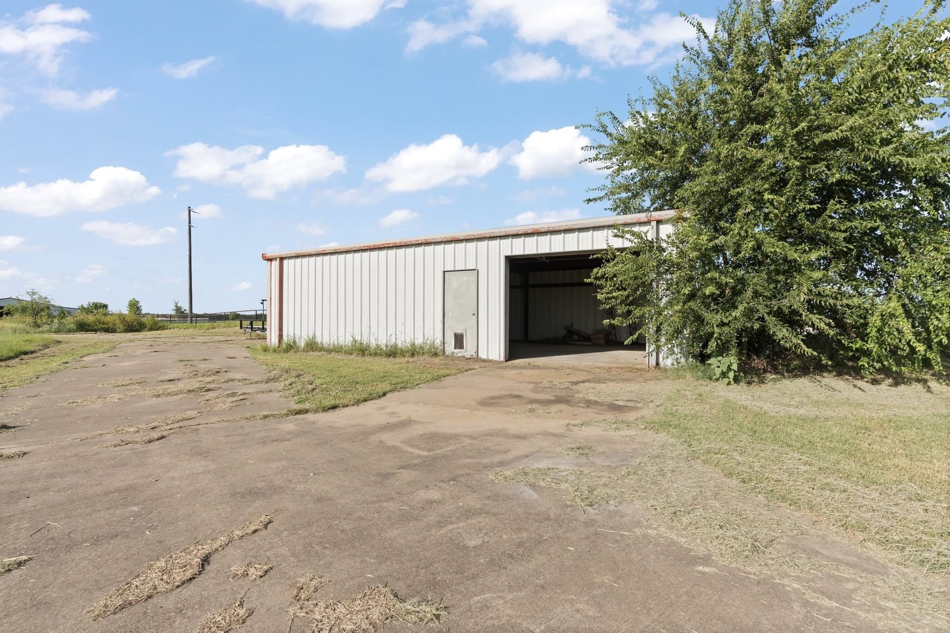 11.77 acres in Hill County - photo 34