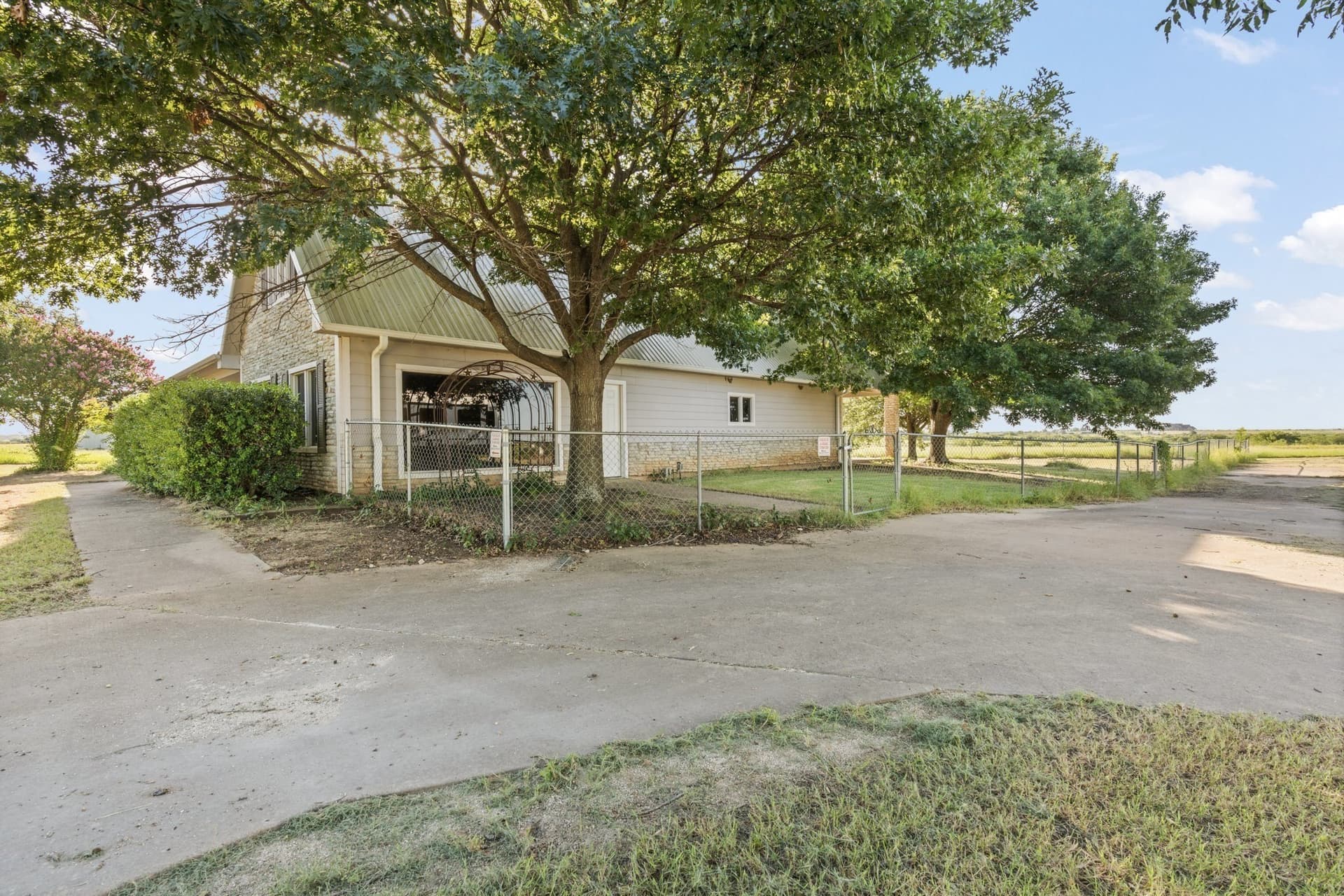 11.77 acres in Hill County - photo 6