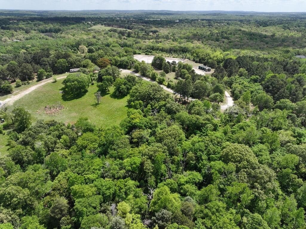 21 acres in Henderson County