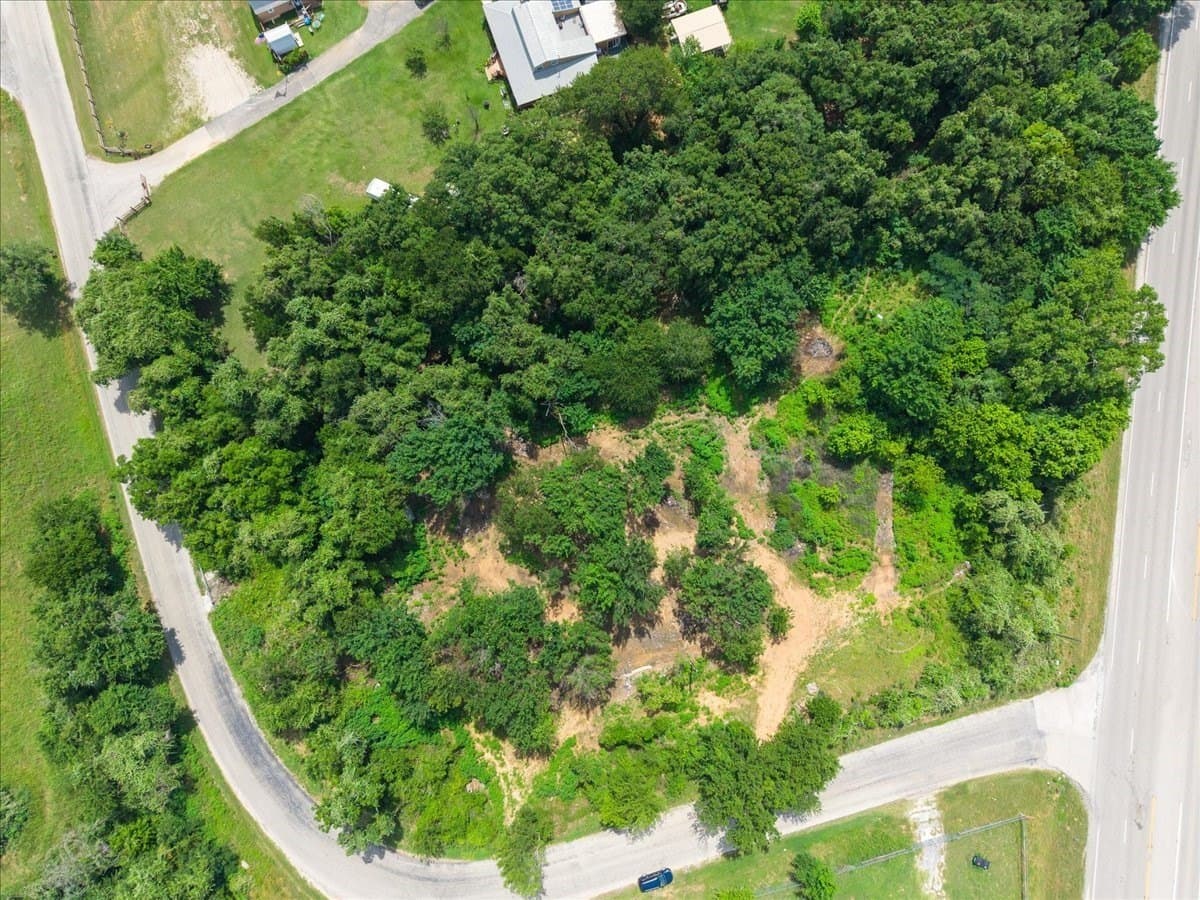 2.36 acres in Wise County - photo 3