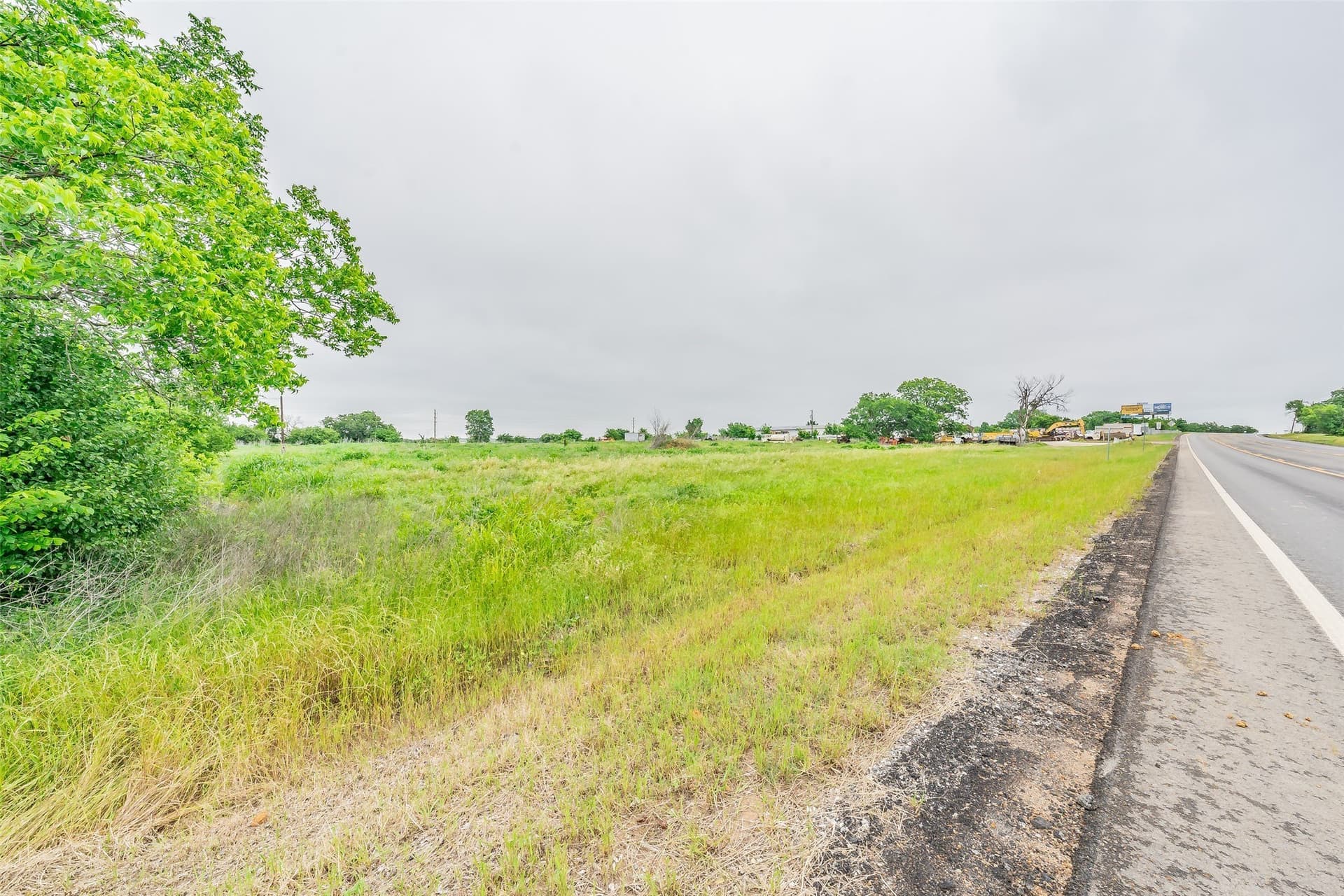 4.87 acres in Johnson County - photo 26