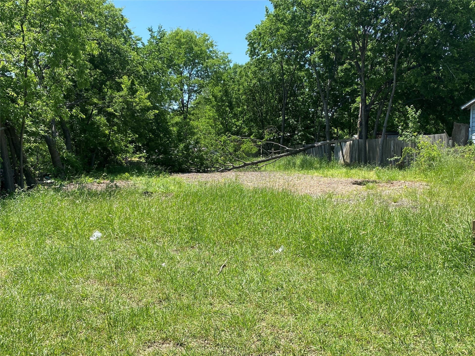 0.17 acres in Navarro County gallery image 2