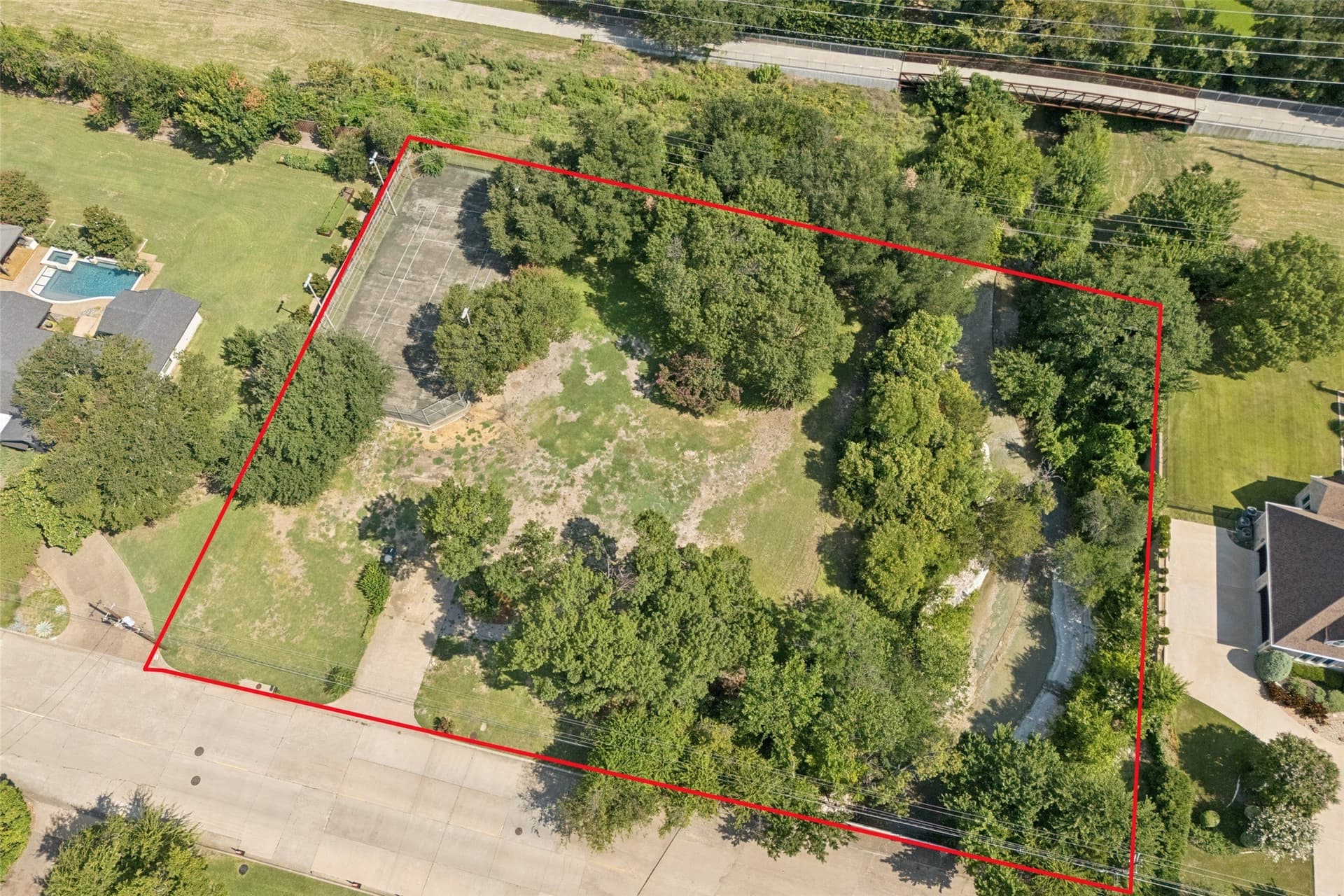 1.16 acres in Dallas County gallery image 3
