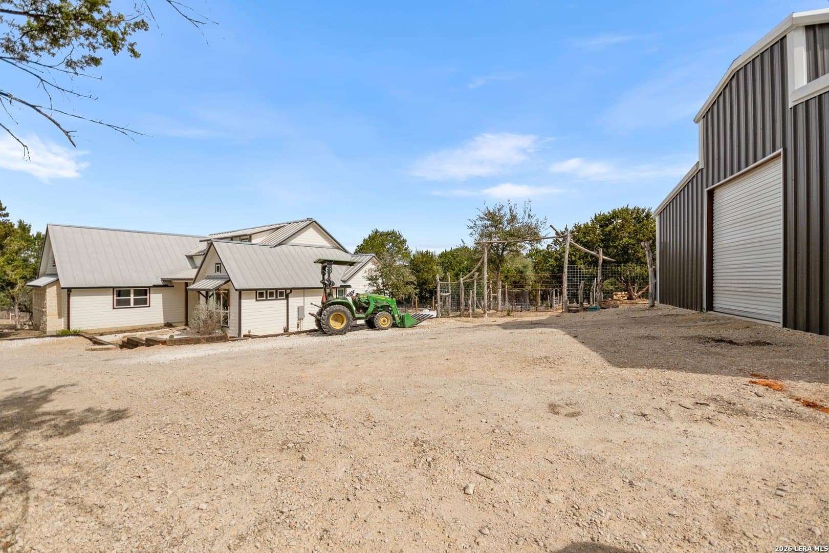 13.46 acres in Bandera County - photo 43