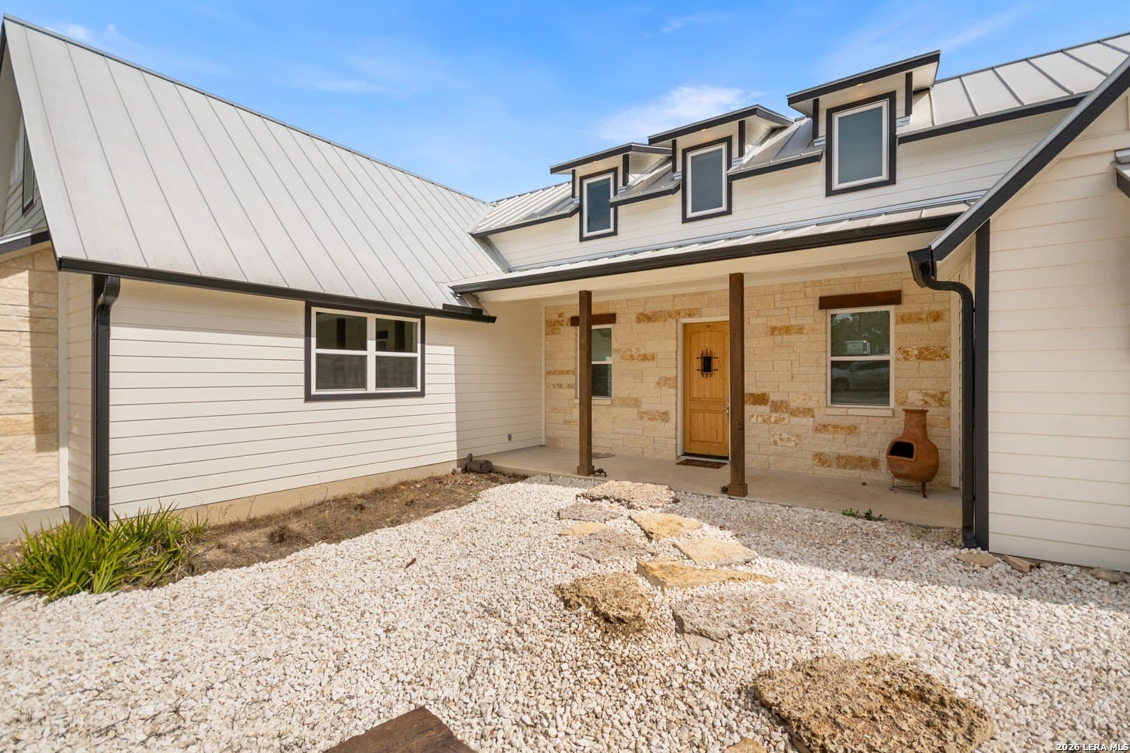 13.46 acres in Bandera County gallery image 3