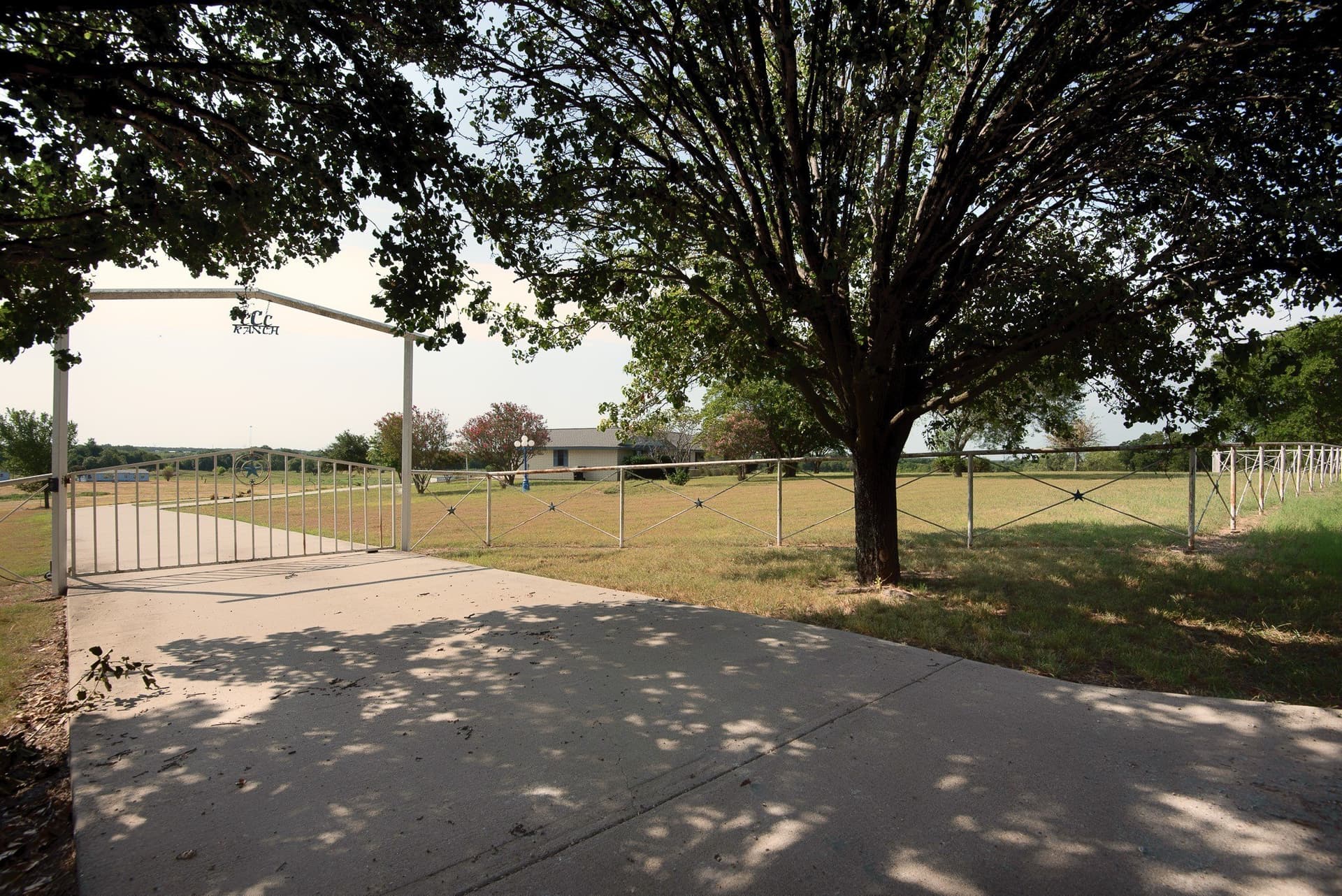 13.89 acres in Kaufman County - photo 2