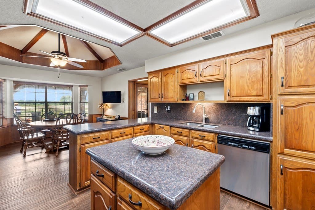 11 acres in Kaufman County - photo 6