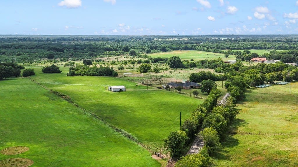 11 acres in Kaufman County gallery image 2