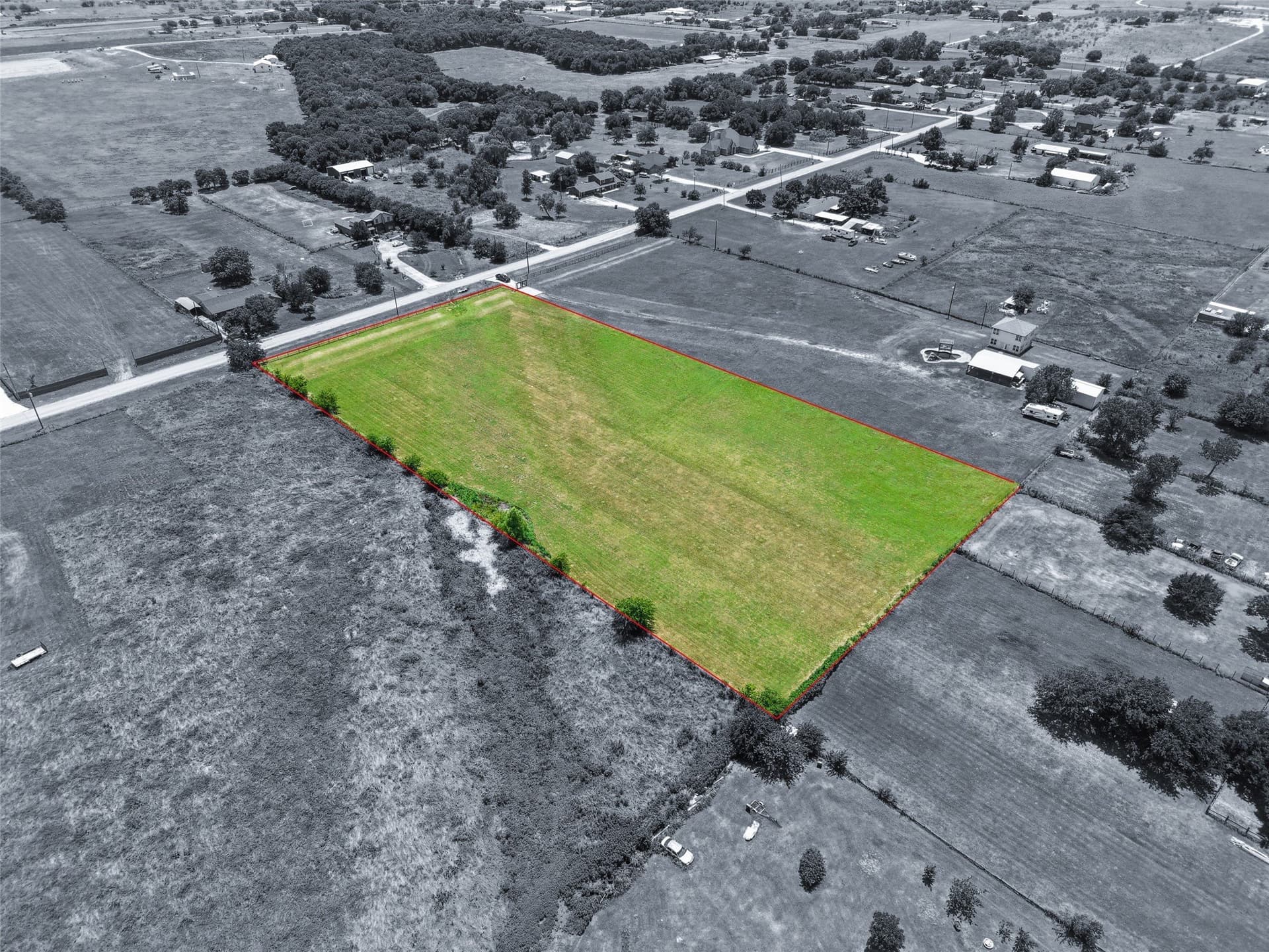3.81 acres in Johnson County - photo 3