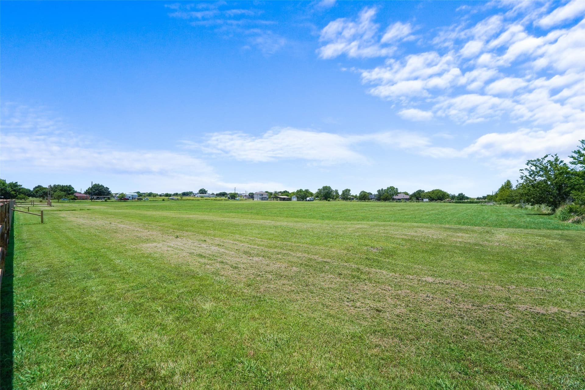 3.81 acres in Johnson County - photo 2