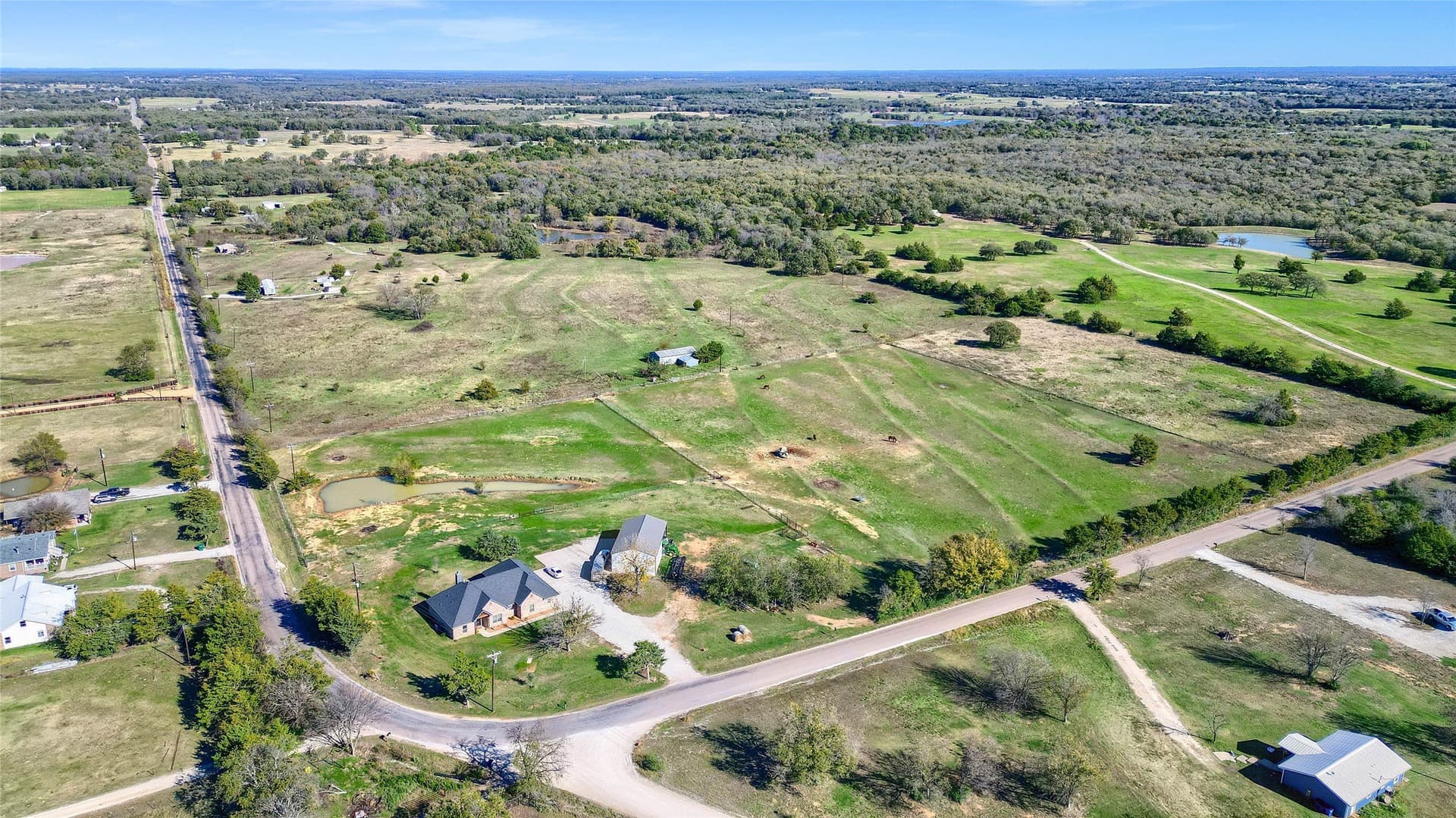 5 acres in Cooke County - photo 3
