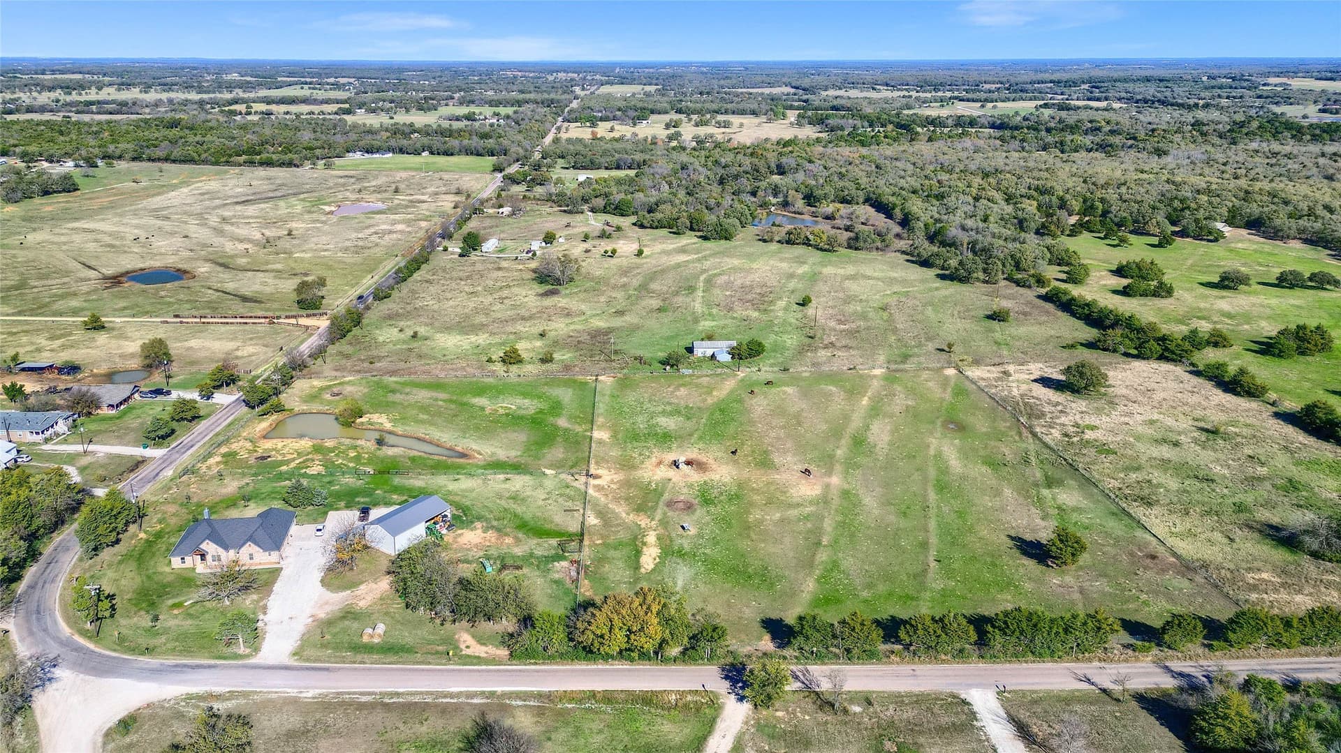 5 acres in Cooke County - photo 4
