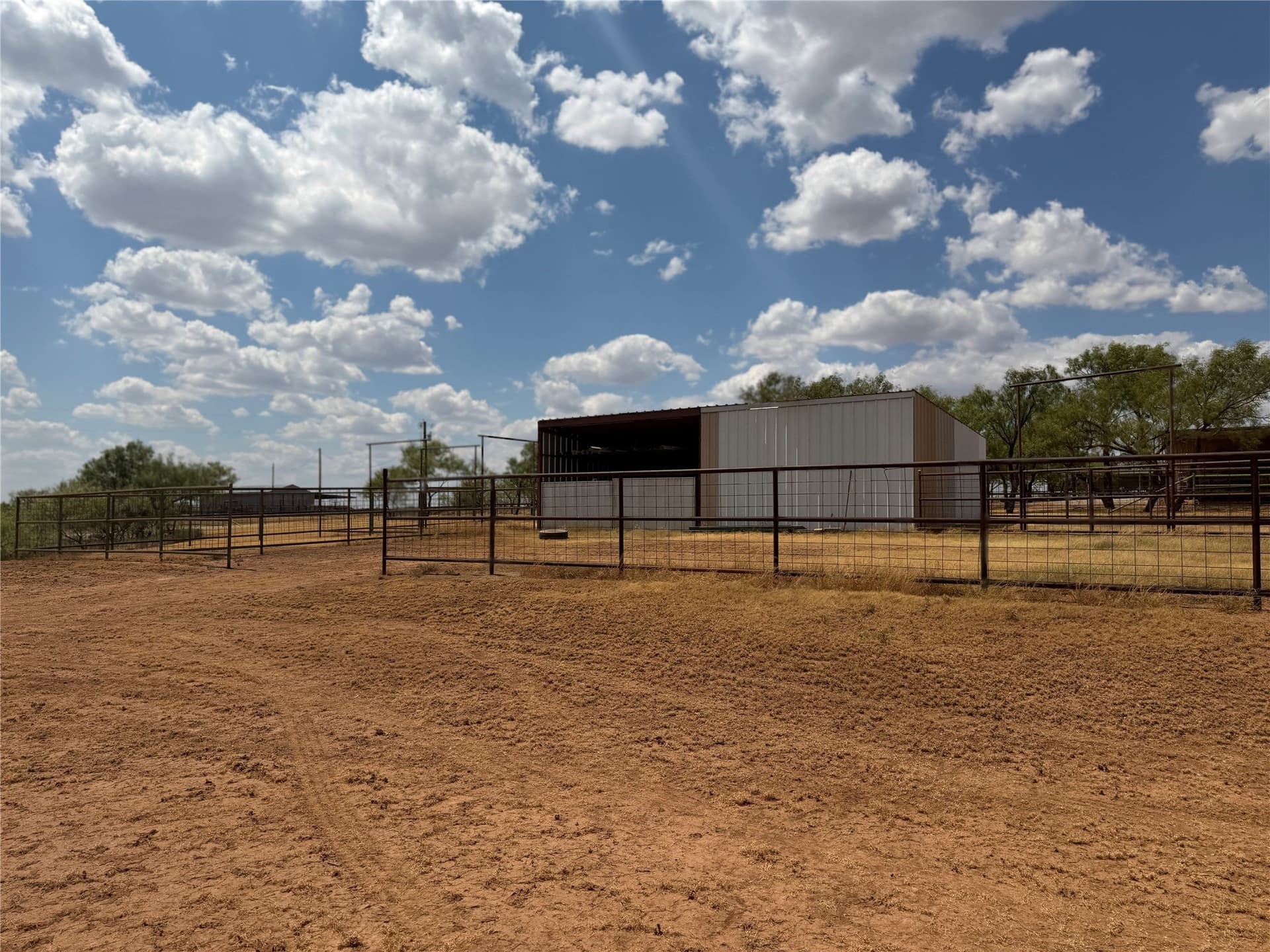 148 acres in Baylor County - photo 4