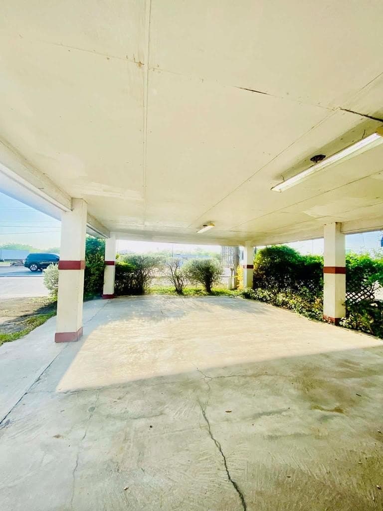 7,000 acres in Maverick County gallery image 4