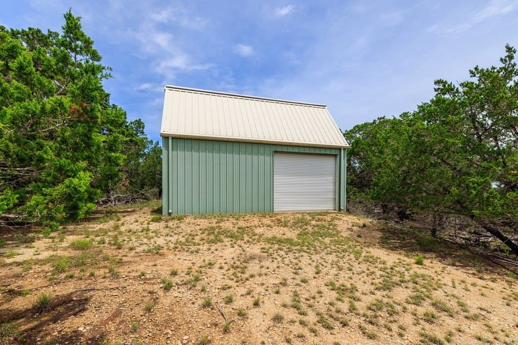 9.98 acres in Kerr County - photo 11