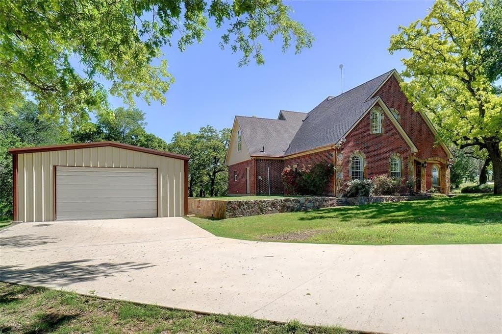 18.73 acres in Parker County