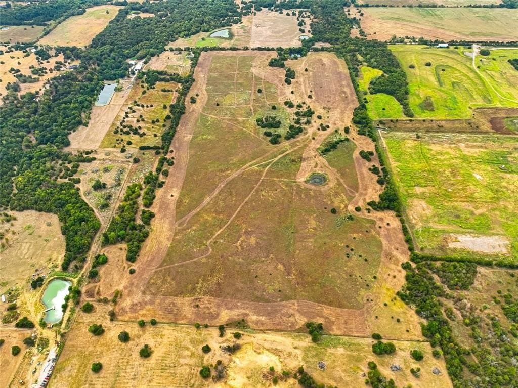 104.75 acres in Hunt County gallery image 2