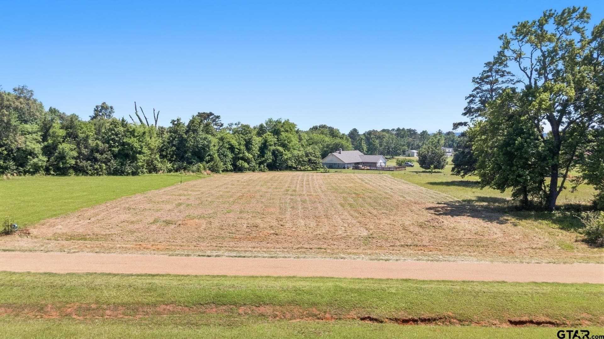 1.05 acres in Van Zandt County gallery image 2