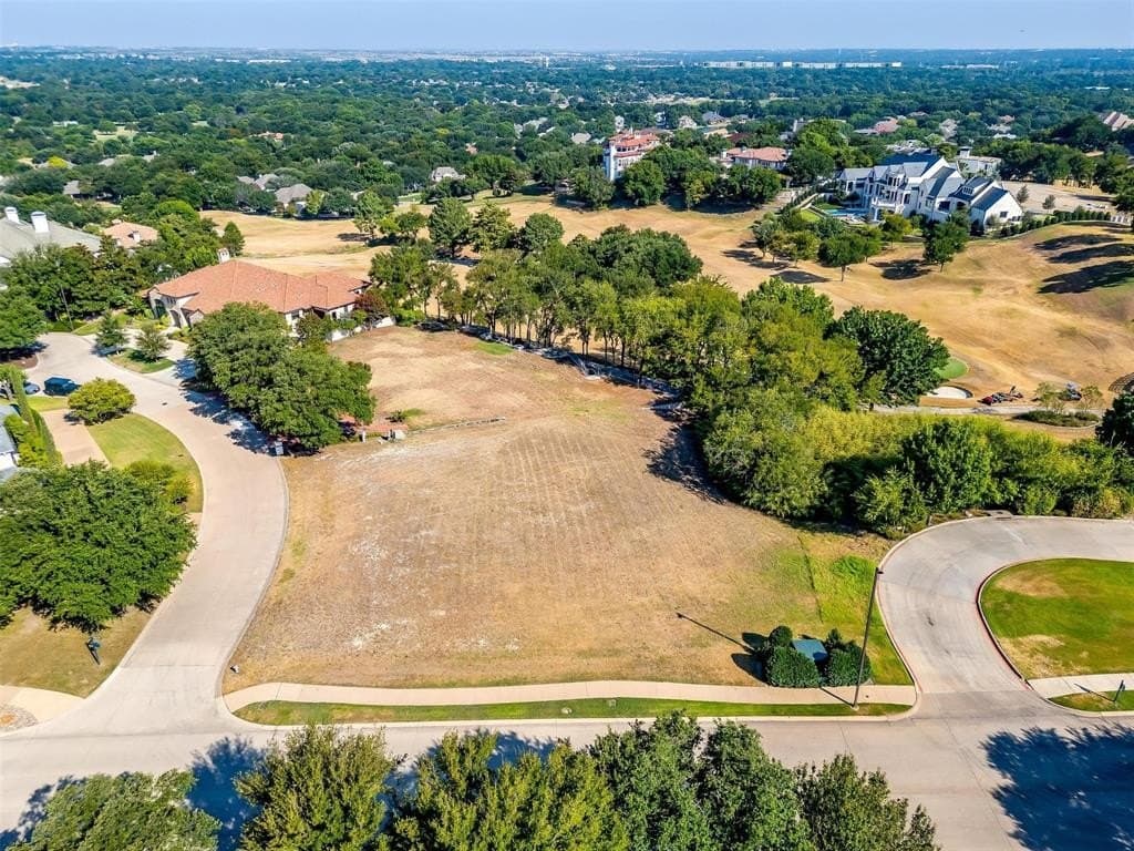 1.14 acres in Tarrant County gallery image 3