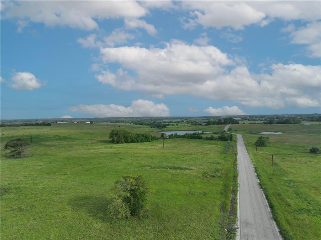 18.37 acres in AUSTIN County - photo 5
