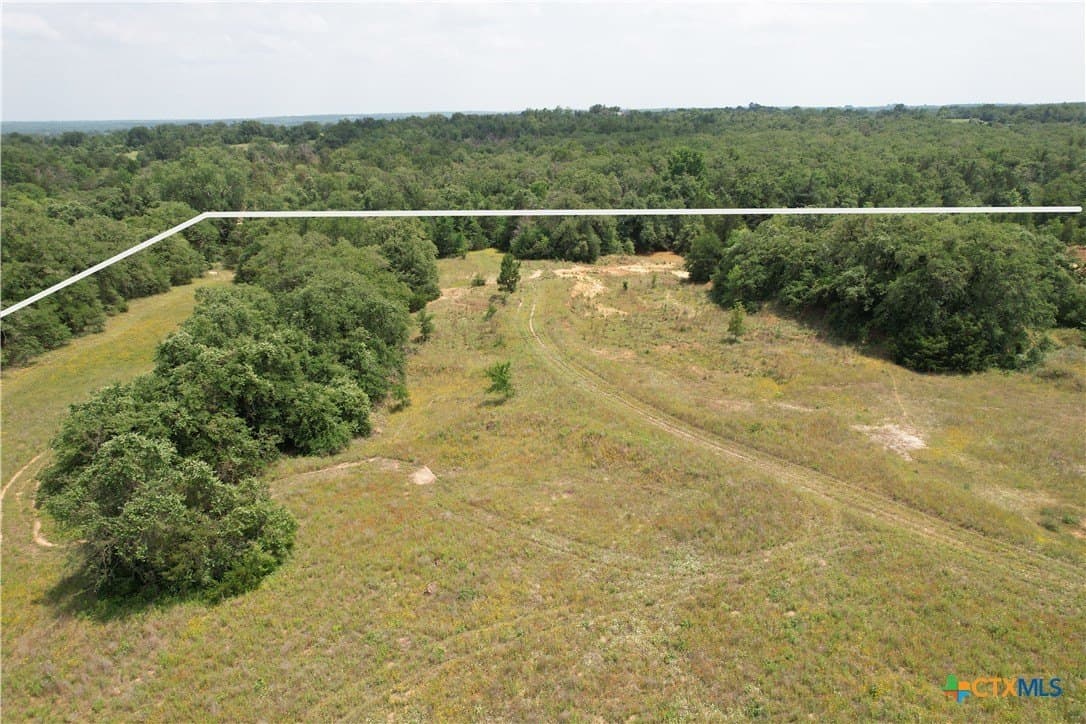 30.43 acres in Milam County - photo 4